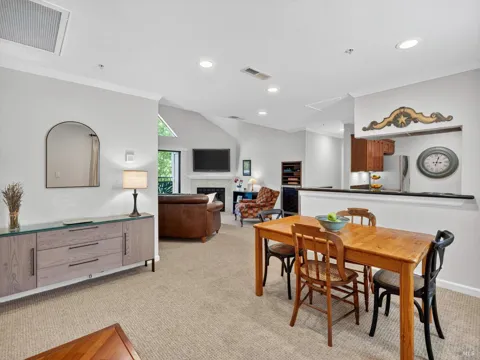 216 Foss Creek Circle ##B
