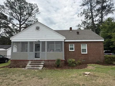225 Gordon Street