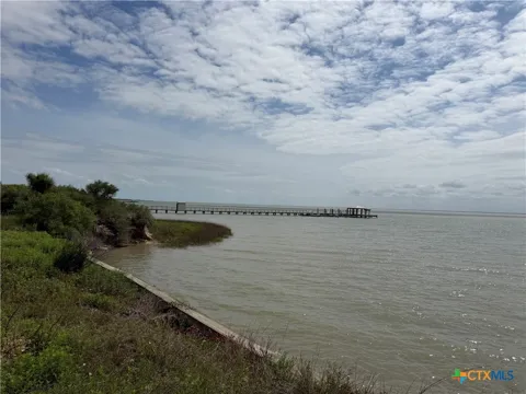 Bay Club Drive