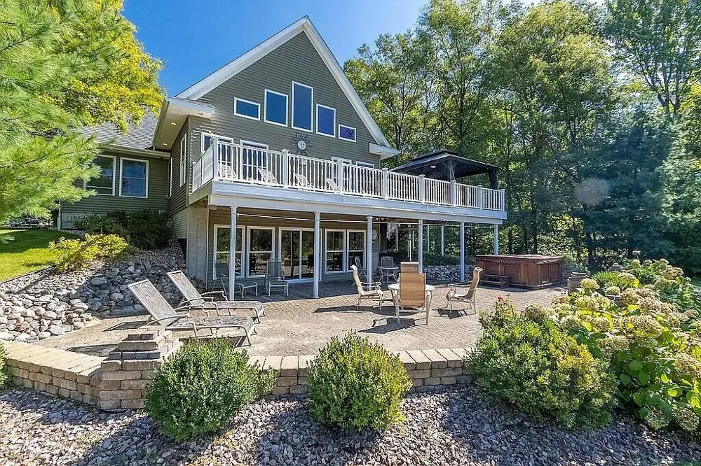 3518 E Long Lake Road Harrison, MI 48625
