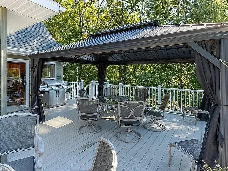 3518 E Long Lake Road Harrison, MI 48625