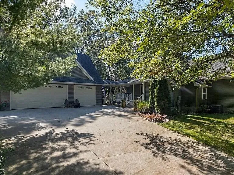 3518 E Long Lake Road Harrison, MI 48625