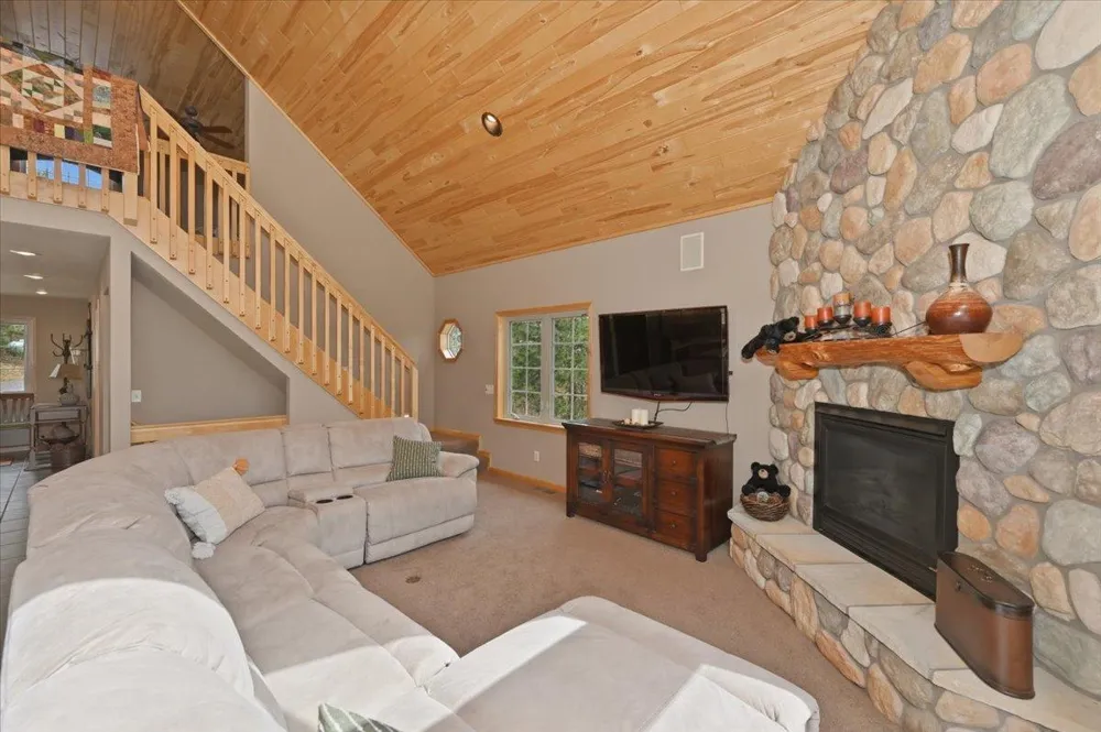 W7549 Tishimingo Trail Minong, WI 54859