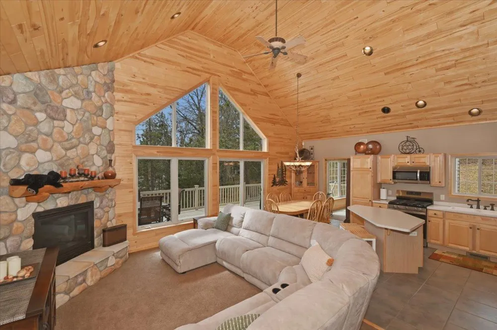 W7549 Tishimingo Trail Minong, WI 54859