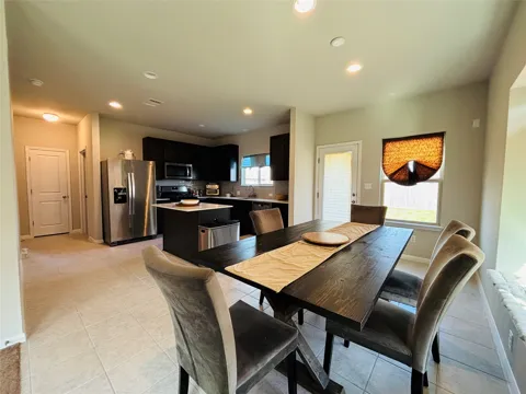 12605 Albatross Pass