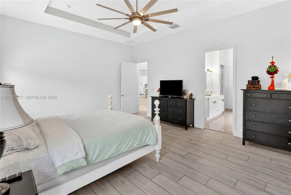 15012 SW 177th Ter Miami, FL 33187
