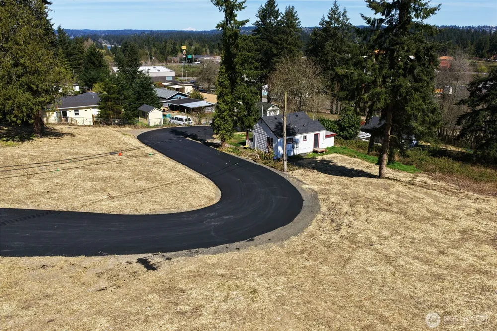 138 Lilac Lane Bremerton, WA 98312