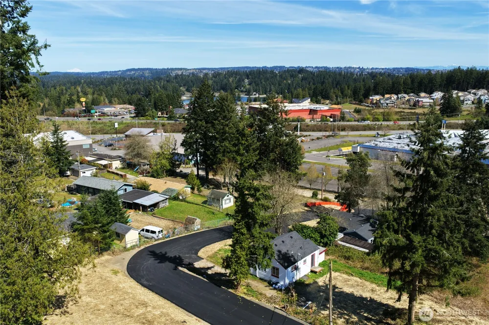 138 Lilac Lane Bremerton, WA 98312