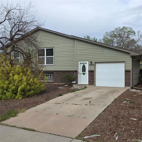 1036 Mobile Street