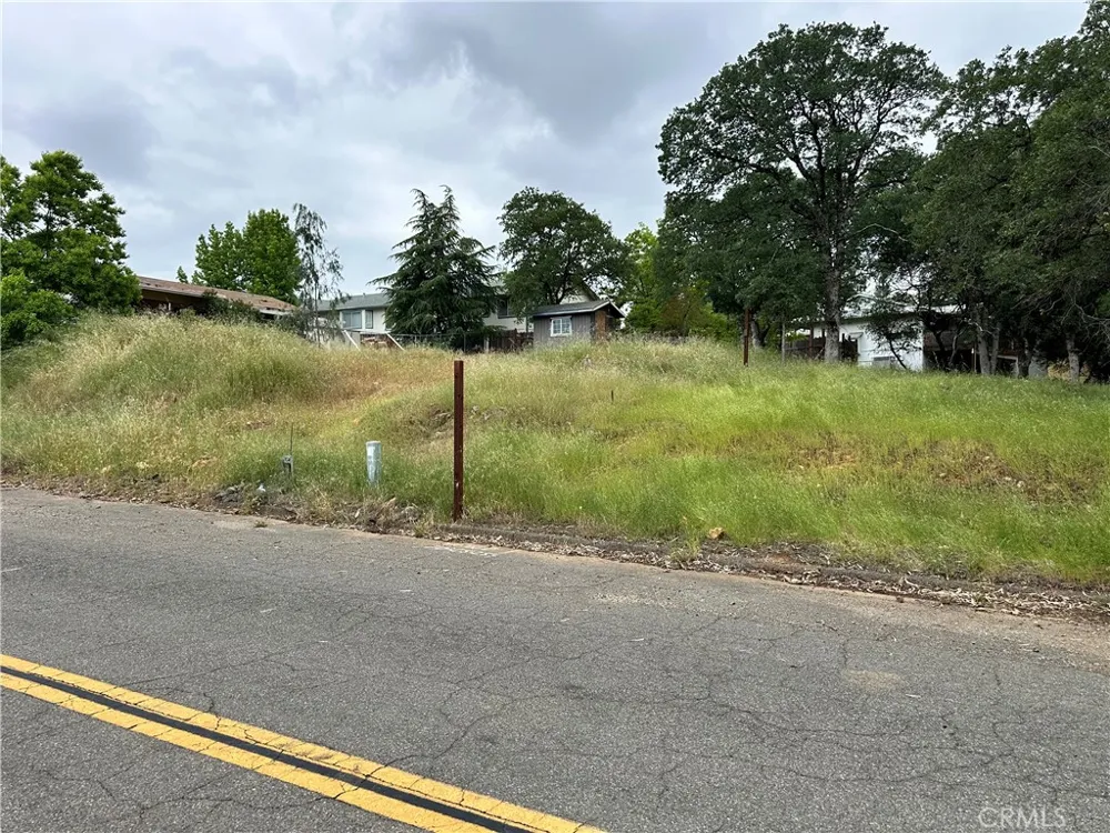 585 Lodgeview Oroville, CA 95966