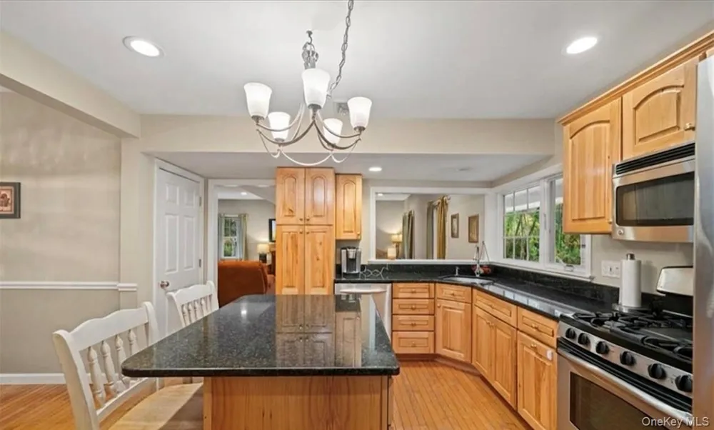 3 Seven Lakes Drive Sloatsburg, NY 10974