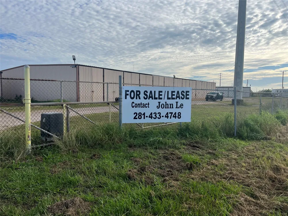 3320 E Highway 332 Freeport, TX 77541