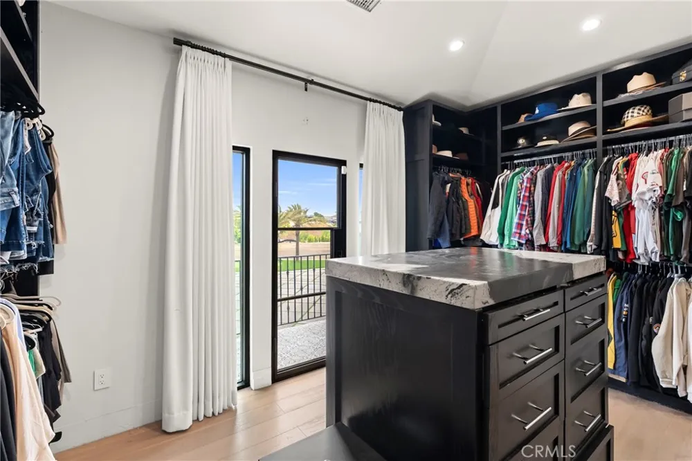 27716 Sycamore Mesa Temecula, CA 92590