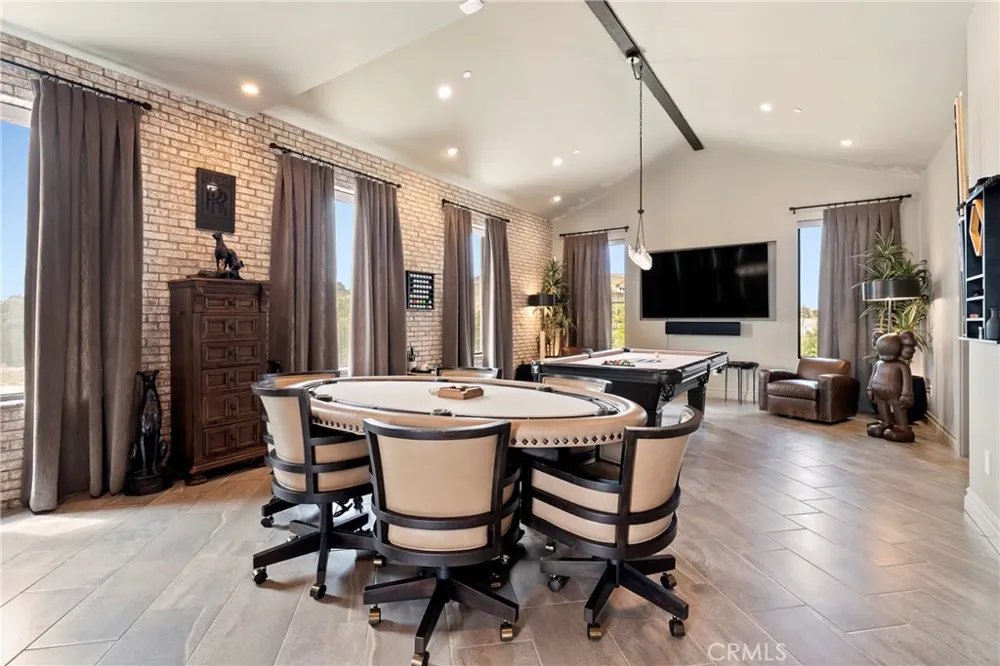 27716 Sycamore Mesa Temecula, CA 92590