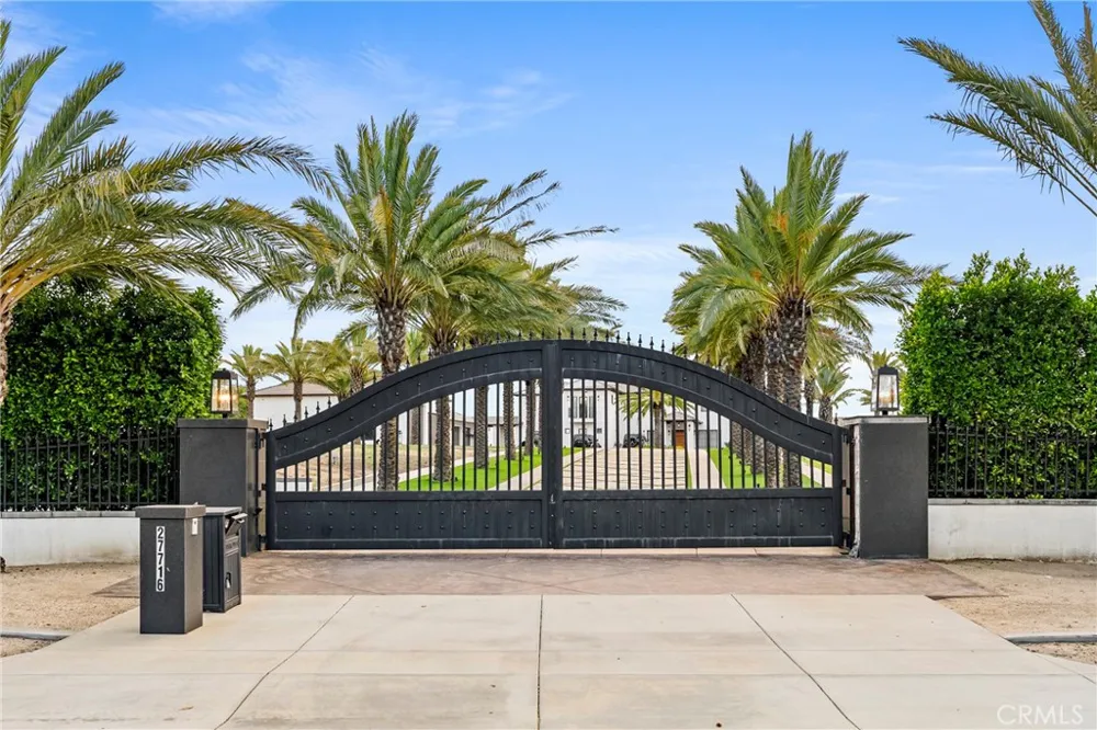 27716 Sycamore Mesa Temecula, CA 92590