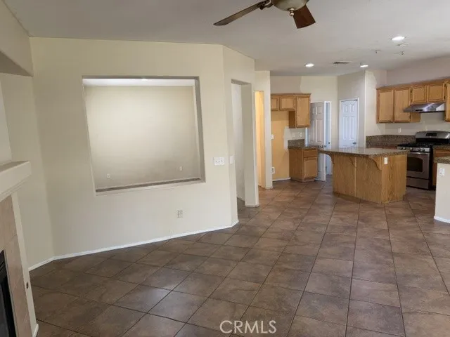 206 Garcia San Jacinto, CA 92582