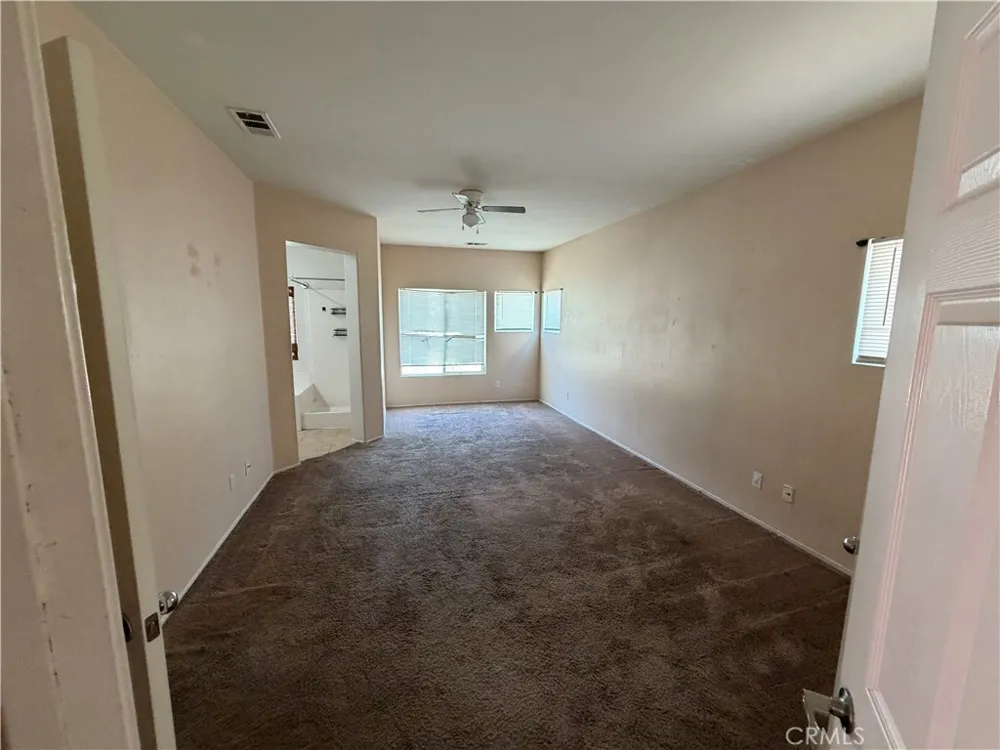 206 Garcia San Jacinto, CA 92582