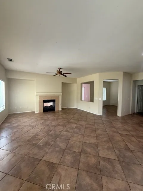 206 Garcia San Jacinto, CA 92582