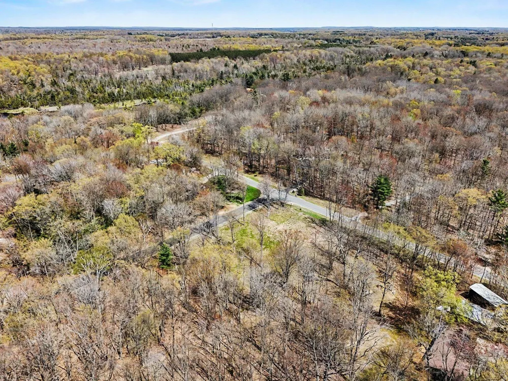 4717 Lincoln Road Ludington, MI 49431