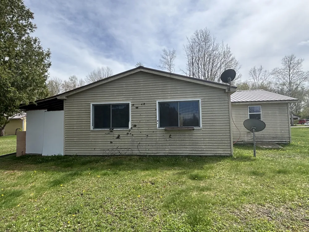 191 Haddix Boulevard #2981 Barryton, MI 49305