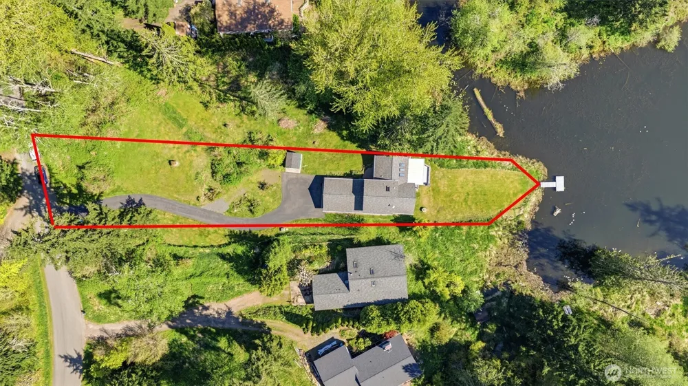 22312 W Lake Kayak Drive Monroe, WA 98272