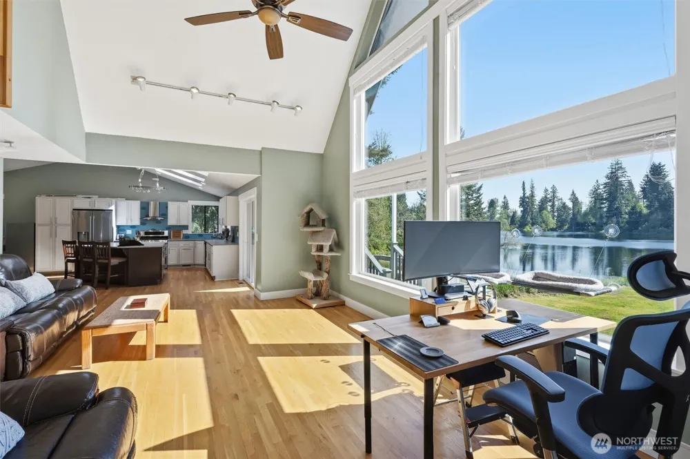 22312 W Lake Kayak Drive Monroe, WA 98272