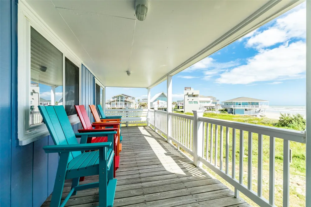 4230 Pirates Drive Galveston, TX 77554