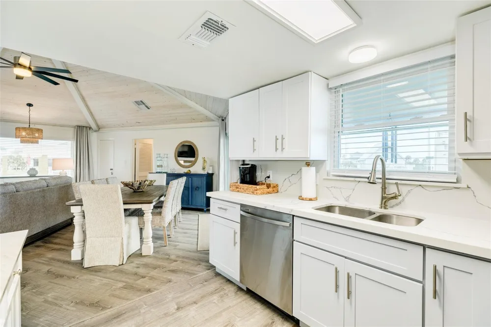 4230 Pirates Drive Galveston, TX 77554