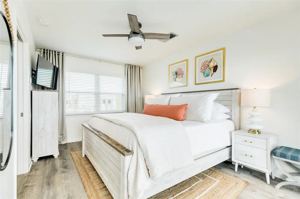 4230 Pirates Drive Galveston, TX 77554