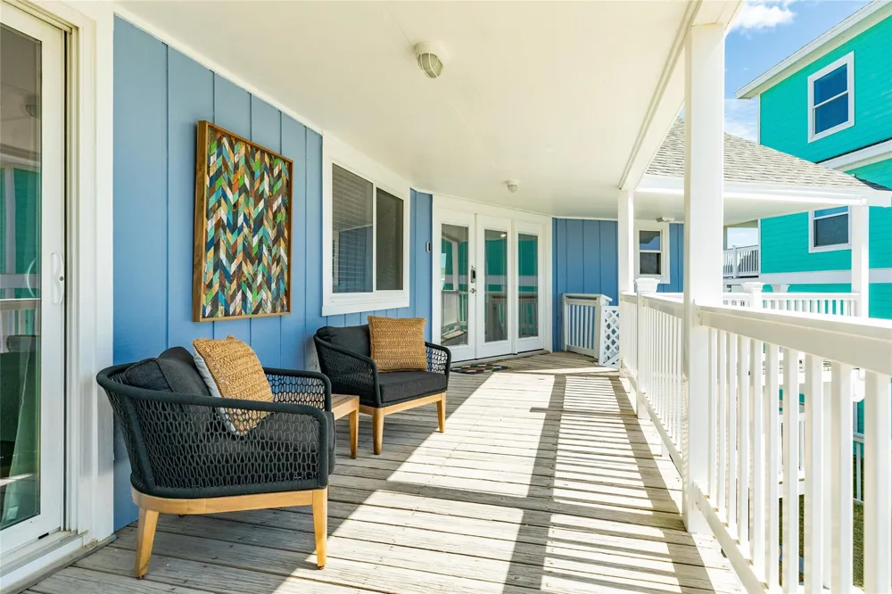 4230 Pirates Drive Galveston, TX 77554