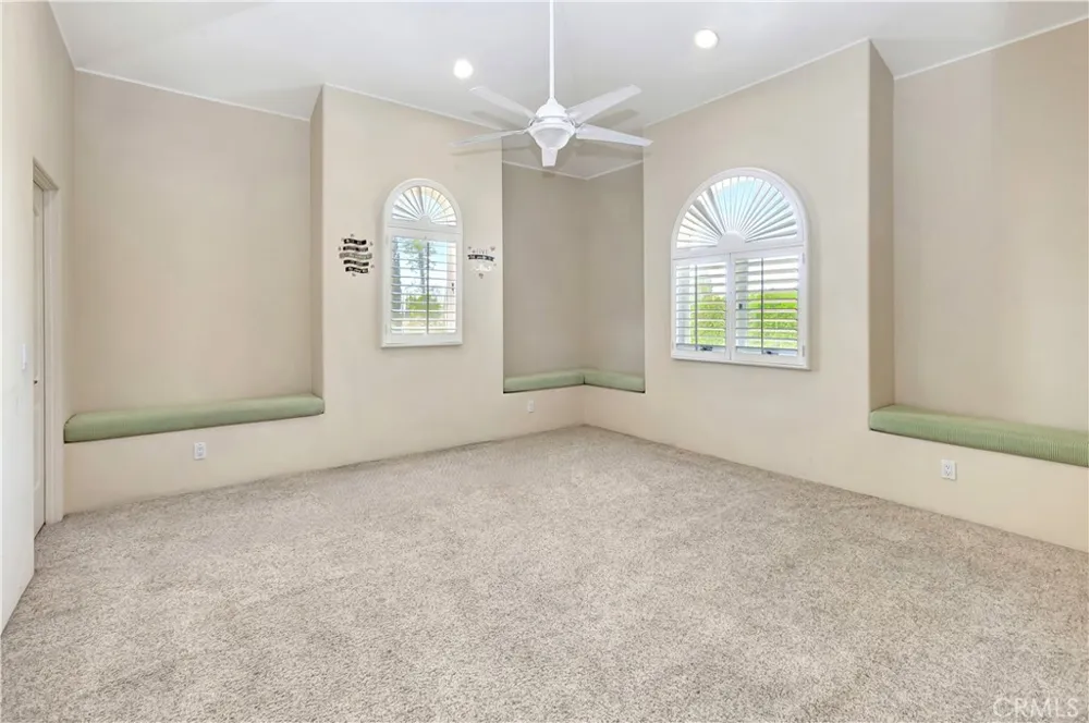 10762 Center Drive Villa Park, CA 92861