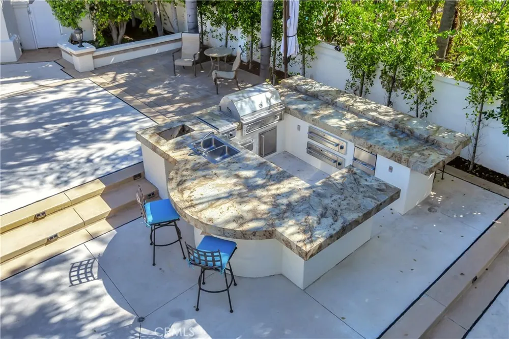 10762 Center Drive Villa Park, CA 92861