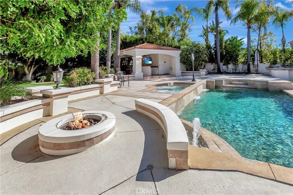 10762 Center Drive Villa Park, CA 92861