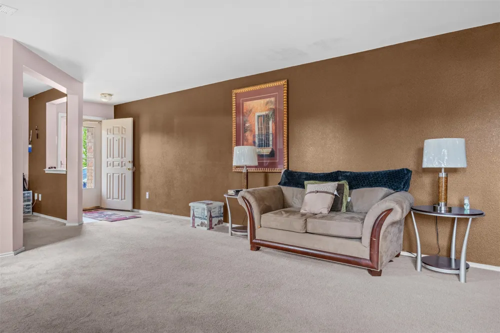 424 Summer Tree Drive Hutchins, TX 75141