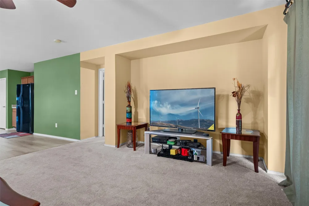 424 Summer Tree Drive Hutchins, TX 75141