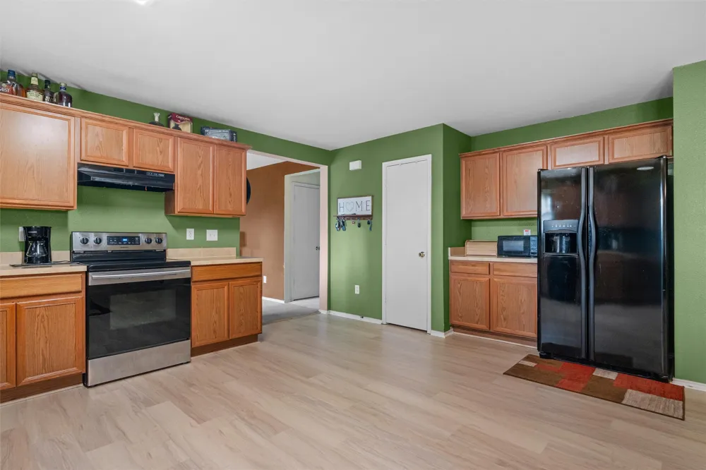 424 Summer Tree Drive Hutchins, TX 75141