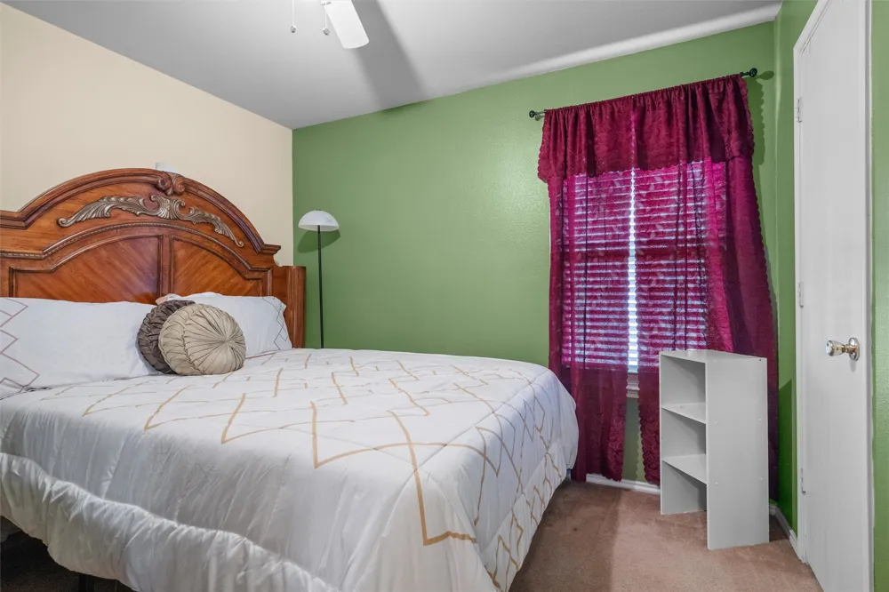 424 Summer Tree Drive Hutchins, TX 75141