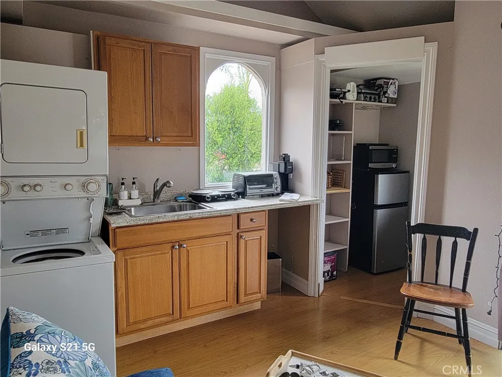 21171 Lochlea Lane Huntington Beach, CA 92646