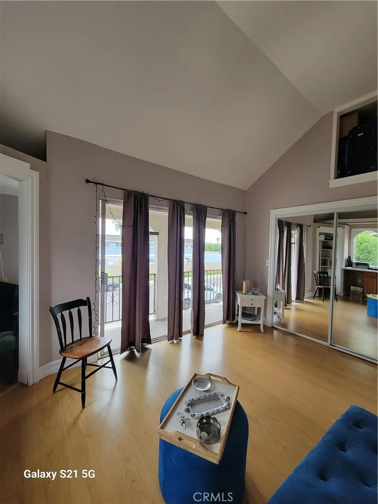 21171 Lochlea Lane Huntington Beach, CA 92646