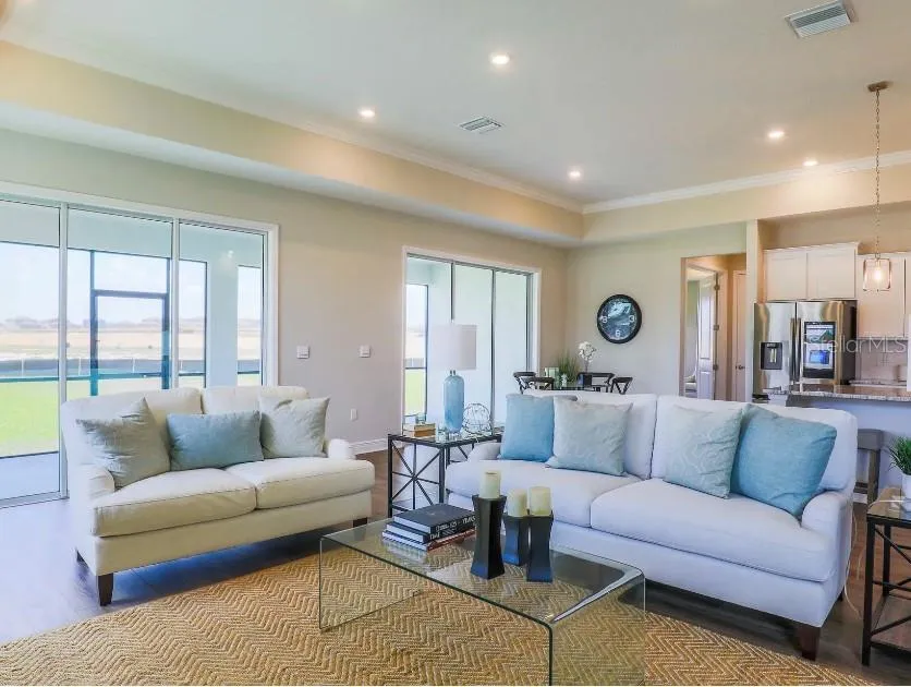 30513 PRESTWICK AVENUE Sorrento, FL 32776