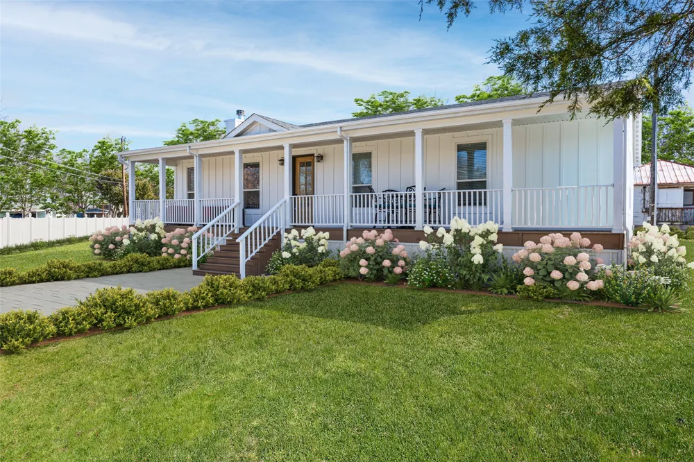 7407 County Road 964 Nevada, TX 75173