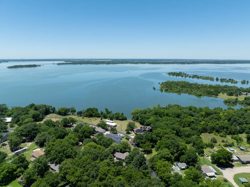 7407 County Road 964 Nevada, TX 75173