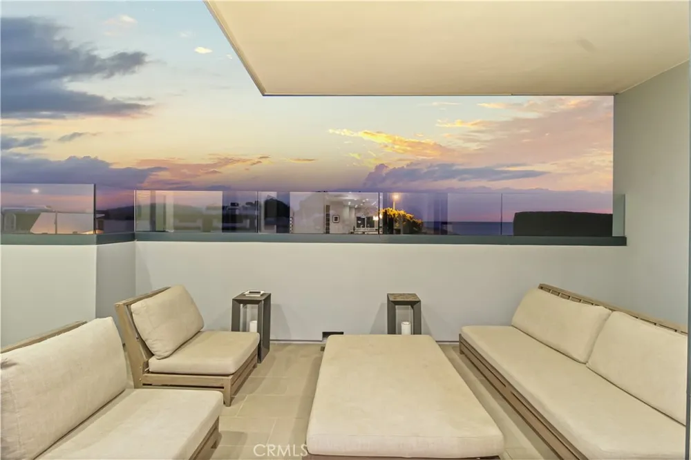 22065 Pacific Coast Hwy #3 Malibu, CA 90265