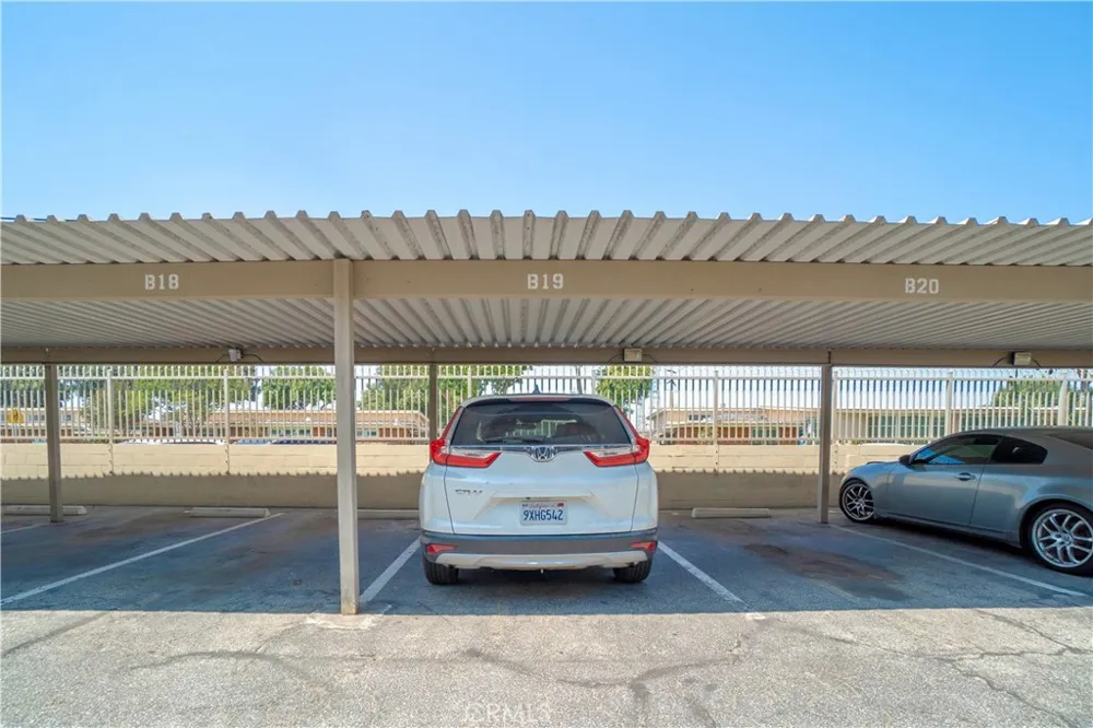 3325 Santa Fe Avenue #110 Long Beach, CA 90810