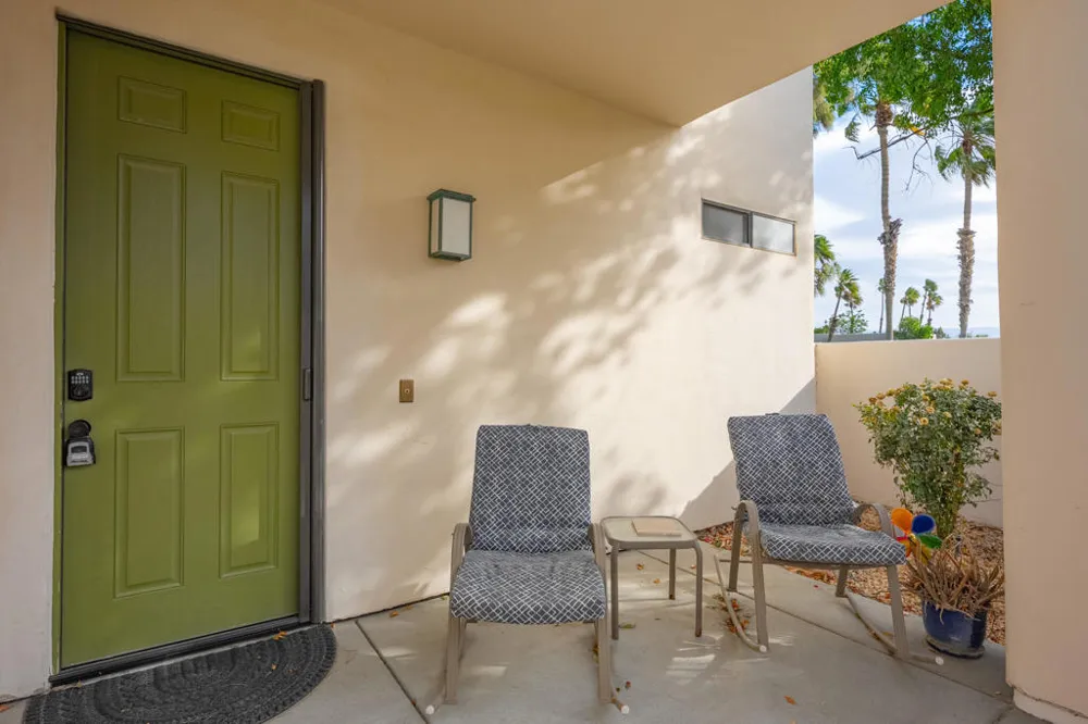 67242 Cumbres Court Cathedral City, CA 92234