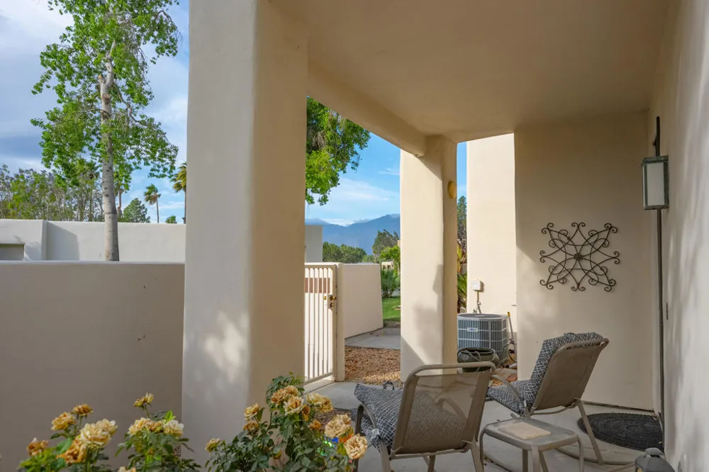 67242 Cumbres Court Cathedral City, CA 92234