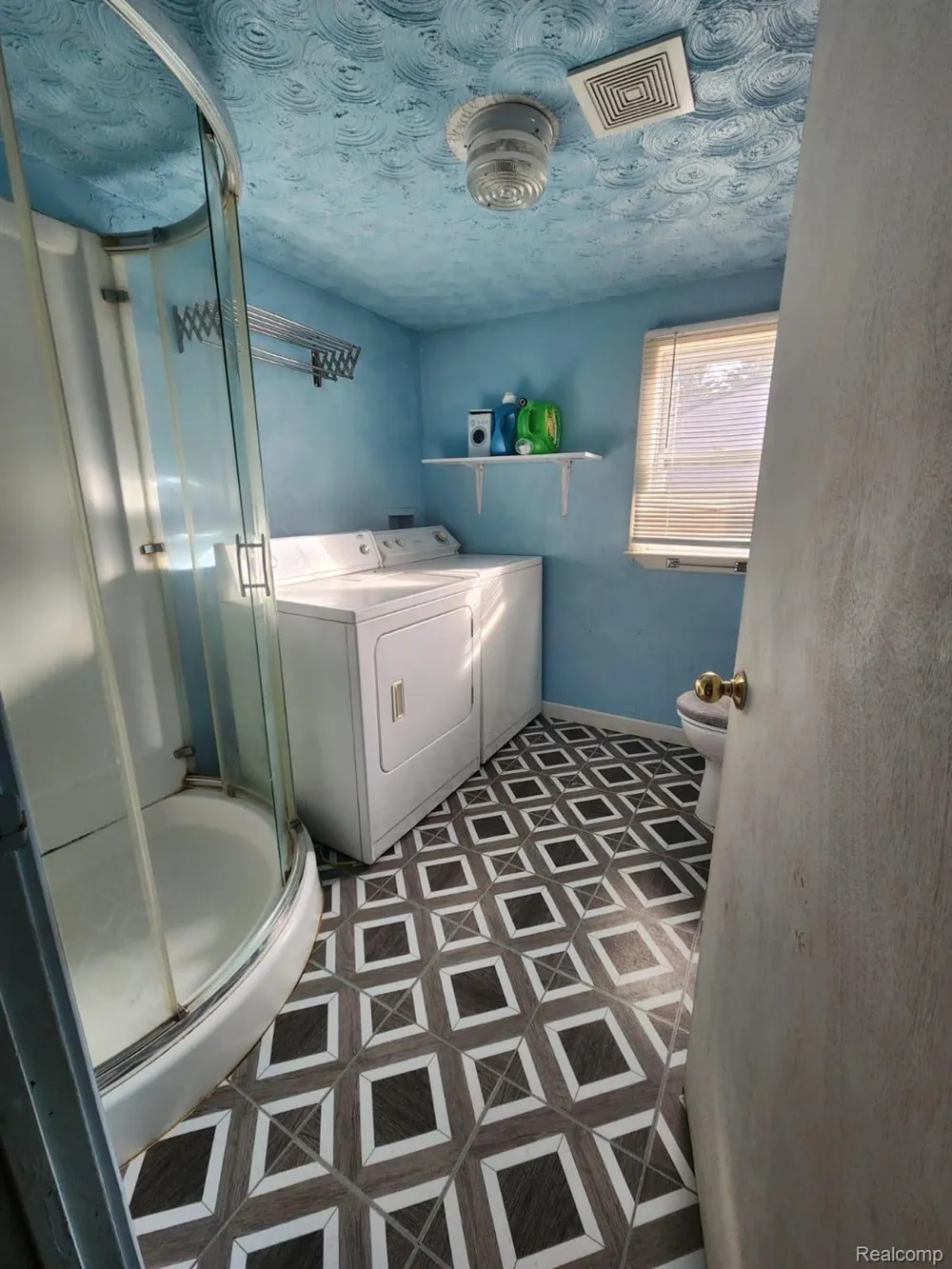 5743 S Merrillville Road Webber Township, MI 49304