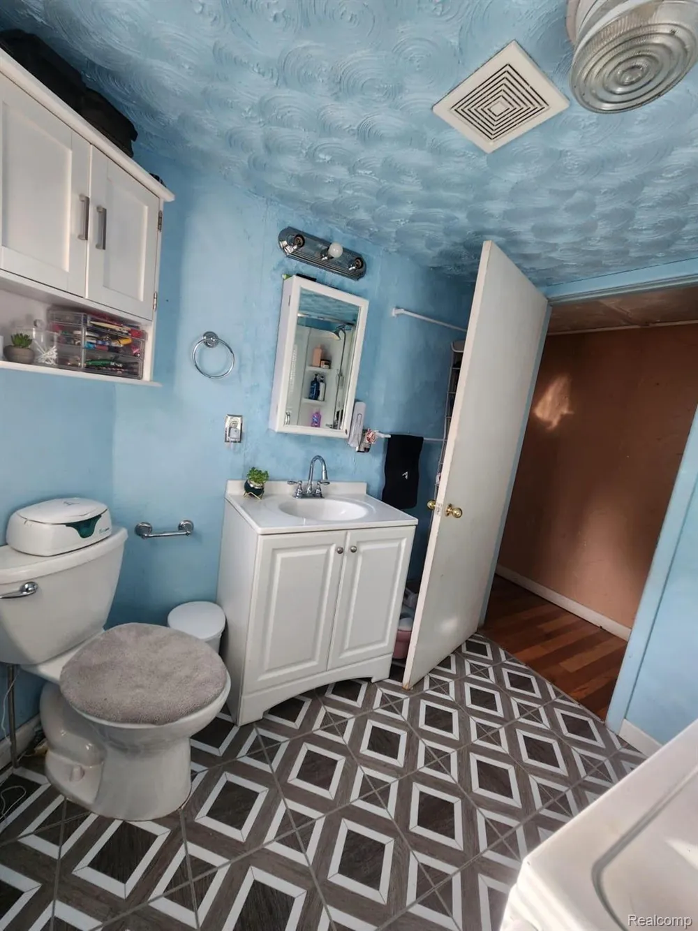 5743 S Merrillville Road Webber Township, MI 49304