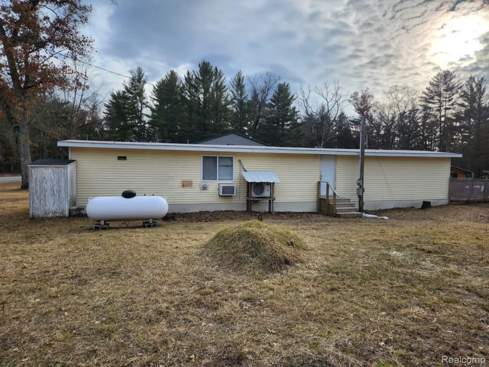 5743 S Merrillville Road Webber Township, MI 49304