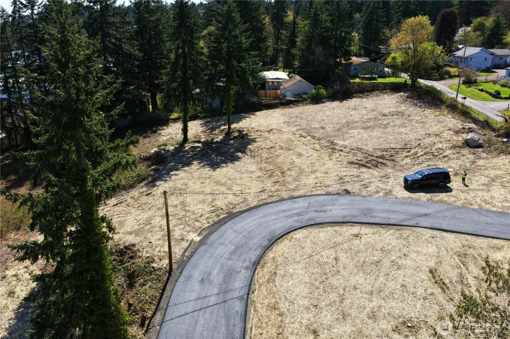 126 Lilac Lane Bremerton, WA 98312